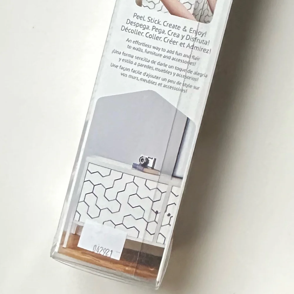 RoomMates Modern Geometric Peel and Stick Wallpaper Decor in Gray NWT